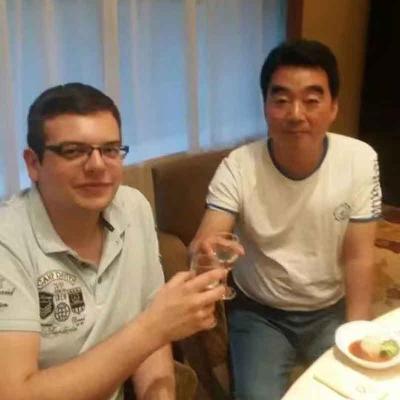 Visitas e intercambios a empresas y clientes extranjeros.